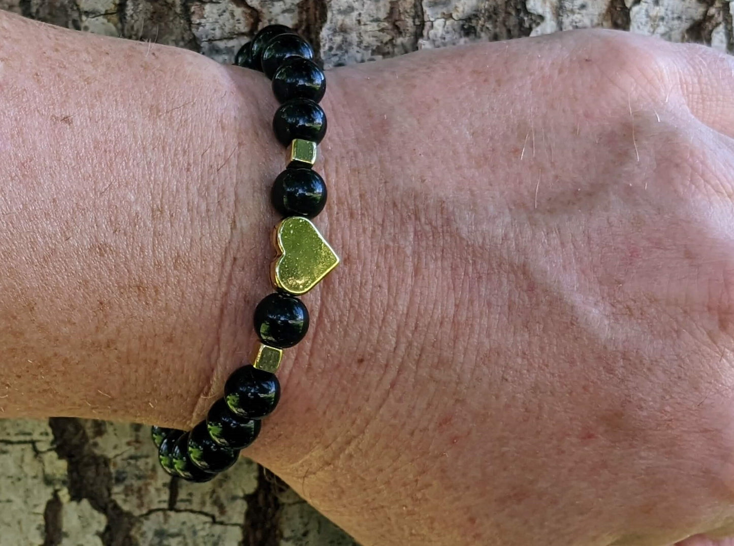 Black Onyx Polished (8mm Bead Size) with Golden Heart