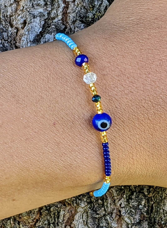 Blue Evil Eye (Round) Blue Chaquira Bracelet