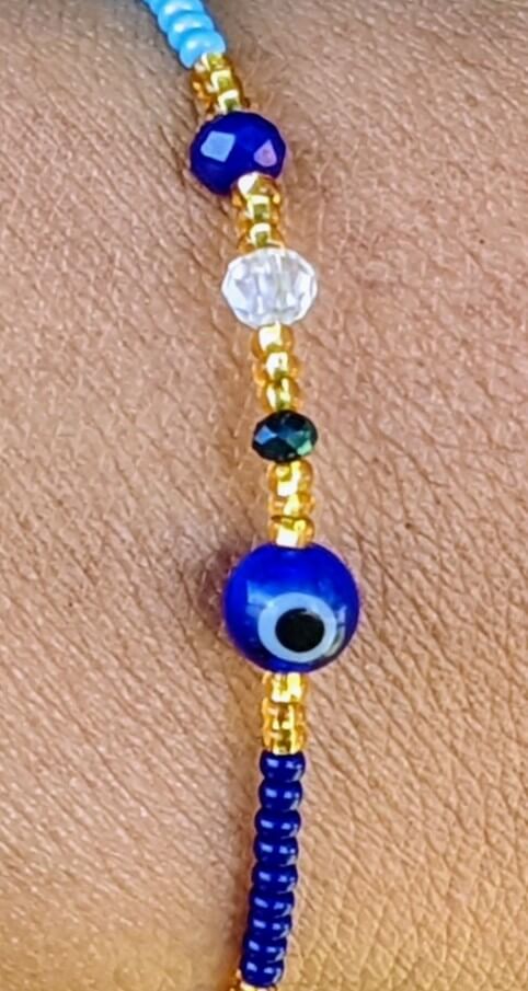 Blue Evil Eye (Round) Blue Chaquira Bracelet