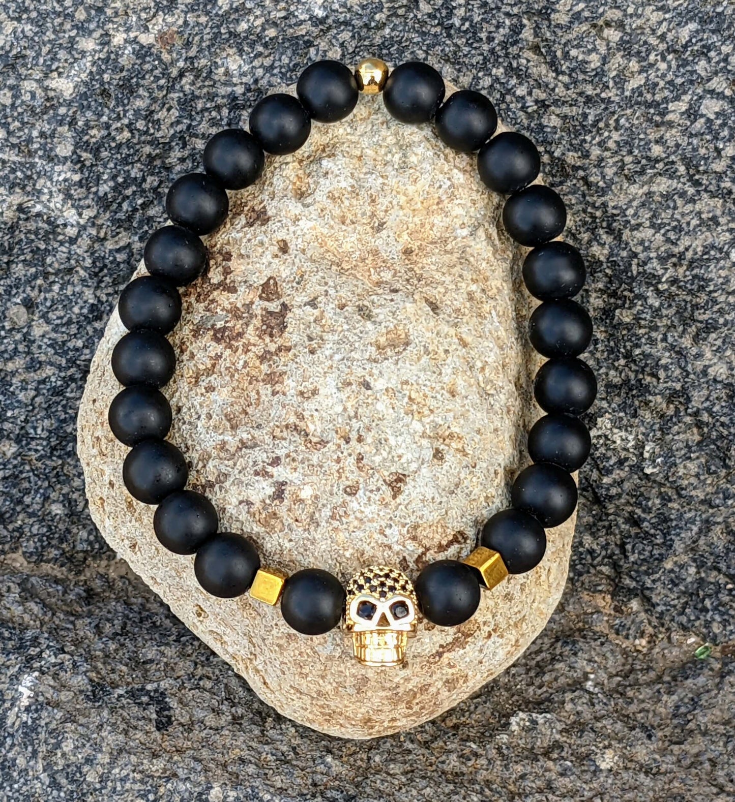 Black Onyx (8mm Bead Size) with Gold Skull